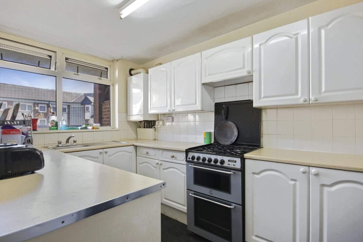 Buttsbury Road, Ilford, IG1 2PN