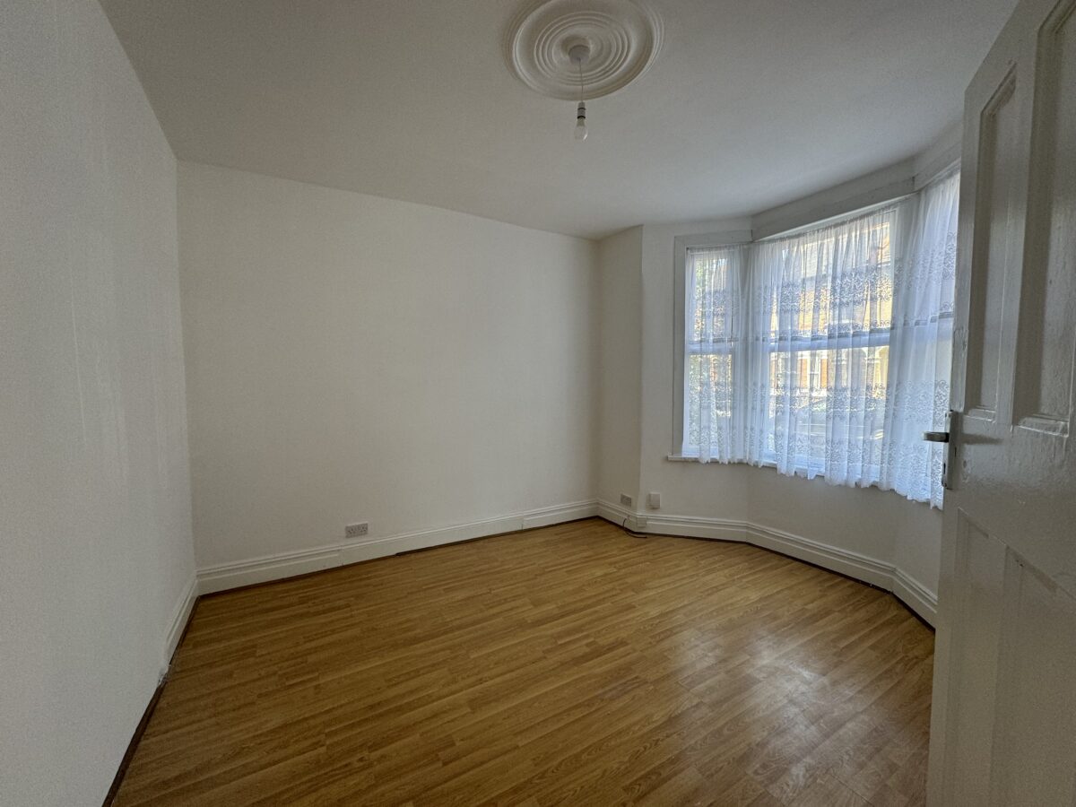 Litchfield Road East Ham E6